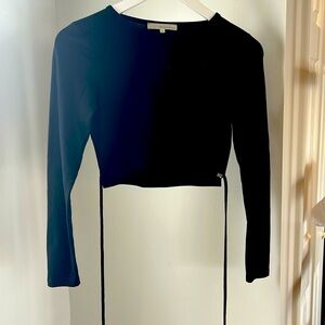 Long sleeve cropped tee with waist tie